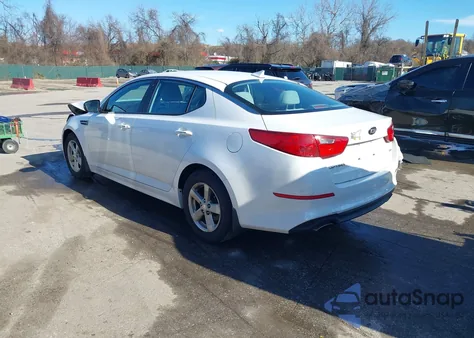 2015 Kia Optima Lx из США, поврежденный, VIN KNAGM4A7XF5544925